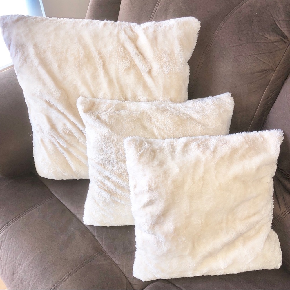 Pier 1 Cream White Pillow Set of 3, Super Soft